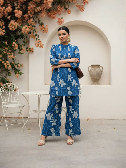 Women Pure Cotton Indigo Floral Printed Pleated Co-Ord Set